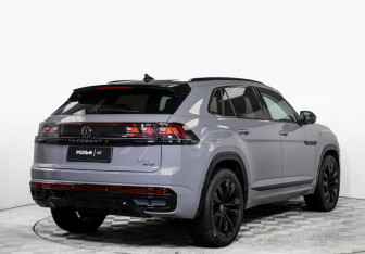 Подержанный автомобиль Volkswagen Teramont 2025 года (5 фото)