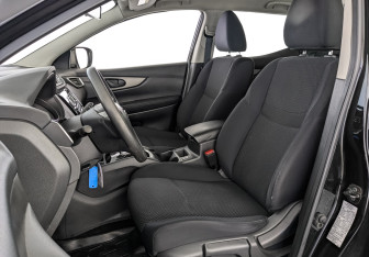 Подержанный автомобиль Nissan Qashqai 2018 года (20 фото)