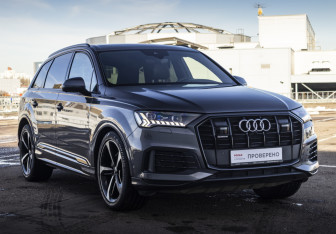 Подержанный автомобиль Audi Q7 2019 года (3 фото)