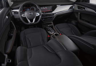 Подержанный автомобиль Changan CS35PLUS 2020 года (14 фото)