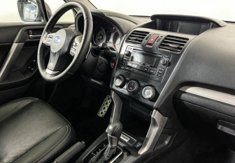 Подержанный автомобиль Subaru Forester Suv 2013 года (9 фото)