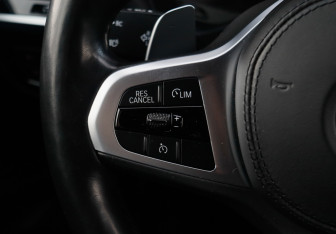 Подержанный автомобиль BMW X4 2019 года (28 фото)