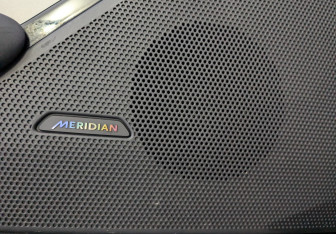 Подержанный автомобиль Land Rover Range Rover Velar 2020 года (22 фото)