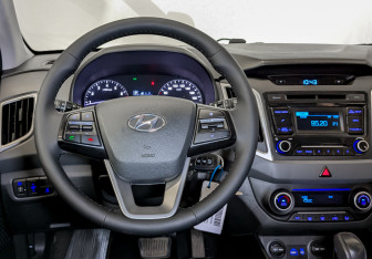 Подержанный автомобиль Hyundai Creta 2019 года (20 фото)