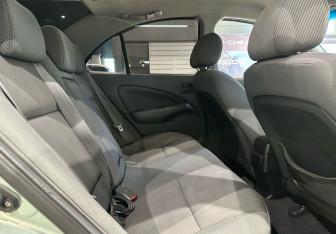Подержанный автомобиль Nissan Almera Classic 2006 года (11 фото)