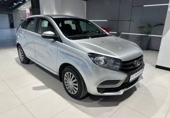 Подержанный автомобиль LADA (ВАЗ) XRAY 2019 года (2 фото)