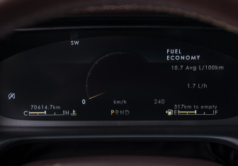 Подержанный автомобиль Lincoln Aviator 2020 года (12 фото)