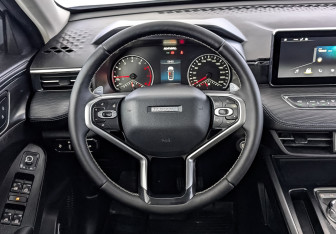 Подержанный автомобиль Haval Jolion 2023 года (21 фото)