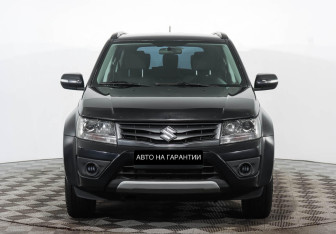 Подержанный автомобиль Suzuki Grand Vitara 2013 года (2 фото)