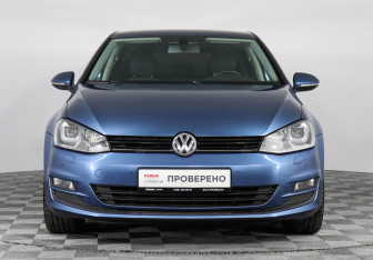 Подержанный автомобиль Volkswagen Golf Hatchback 2014 года (2 фото)