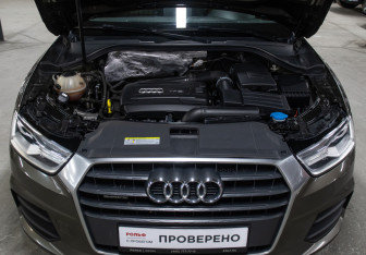Подержанный автомобиль Audi Q3 2016 года (9 фото)