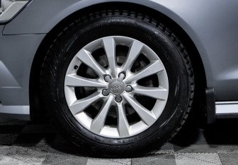 Подержанный автомобиль Audi A6 Sedan 2017 года (15 фото)