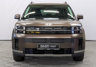 Подержанный автомобиль Hyundai Santa Fe 2024 года (2 фото)