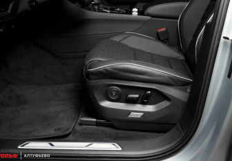 Новый Volkswagen Touareg 2025 (9 фото)