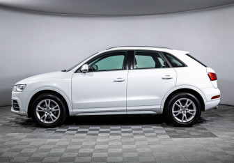 Подержанный автомобиль Audi Q3 2016 года (8 фото)