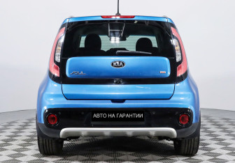 Подержанный автомобиль Kia Soul 2017 года (6 фото)