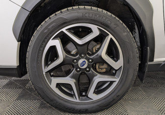 Подержанный автомобиль Subaru XV 2018 года (12 фото)