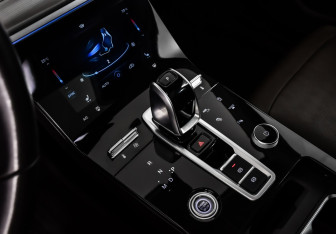 Подержанный автомобиль Chery Tiggo 8 Pro 2021 года (19 фото)