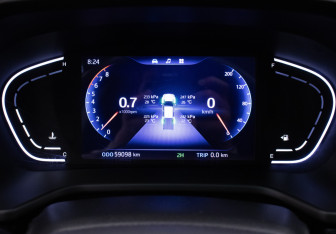 Подержанный автомобиль JAC T8 Pro 2023 года (10 фото)