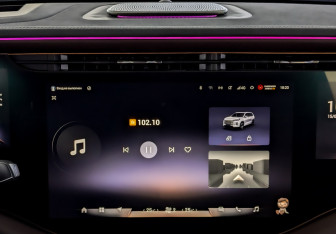 Подержанный автомобиль Exeed VX 2023 года (15 фото)