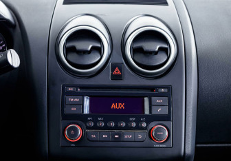 Подержанный автомобиль Nissan Qashqai 2013 года (13 фото)