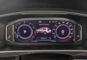 Подержанный автомобиль Volkswagen Tiguan 2020 года (13 фото)