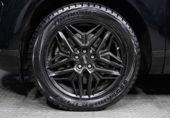 Подержанный автомобиль Land Rover Range Rover Evoque 2019 года (22 фото)