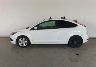 Подержанный автомобиль Ford Focus Hatchback 2010 года (4 фото)