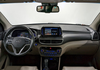 Подержанный автомобиль Hyundai Tucson 2019 года (25 фото)