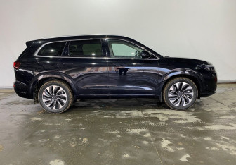 Подержанный автомобиль AITO M7 2023 года (4 фото)