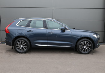 Подержанный автомобиль Volvo XC60 2019 года (4 фото)