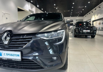 Подержанный автомобиль Renault Arkana 2021 года (8 фото)
