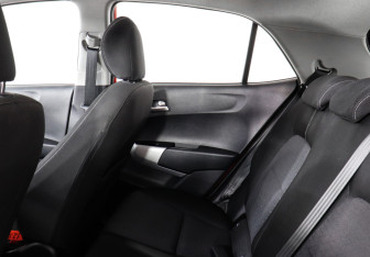 Подержанный автомобиль Kia Picanto 2019 года (10 фото)