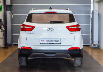 Подержанный автомобиль Hyundai Creta 2017 года (5 фото)