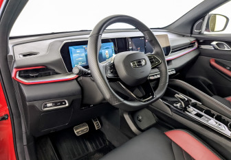 Подержанный автомобиль Geely Coolray 2024 года (16 фото)