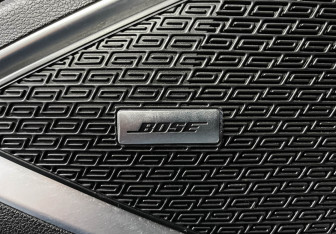 Подержанный автомобиль Geely Tugella 2022 года (17 фото)