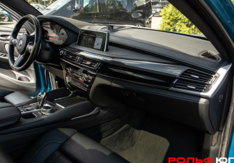 Подержанный автомобиль BMW X6 M 2019 года (7 фото)