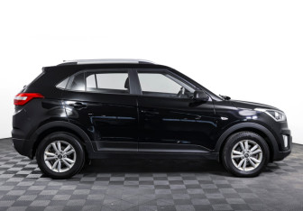 Подержанный автомобиль Hyundai Creta 2018 года (4 фото)