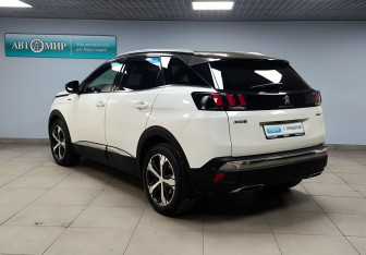 Подержанный автомобиль Peugeot 3008 2019 года (7 фото)