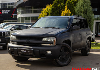 Подержанный автомобиль Chevrolet TrailBlazer 2007 года (19 фото)