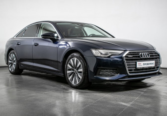 Подержанный автомобиль Audi A6 Sedan 2021 года (3 фото)