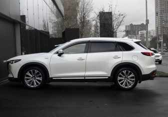 Подержанный автомобиль Mazda CX-9 2021 года (7 фото)