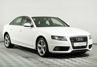 Подержанный автомобиль Audi A4 Sedan 2011 года (3 фото)