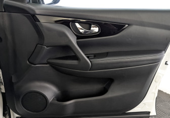 Подержанный автомобиль Nissan Qashqai 2018 года (25 фото)