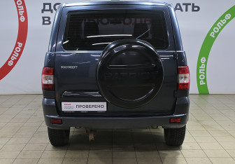 Подержанный автомобиль УАЗ Patriot 2022 года (5 фото)