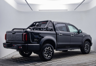 Подержанный автомобиль JAC T9 2024 года (4 фото)