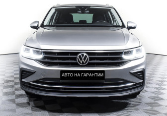 Подержанный автомобиль Volkswagen Tiguan 2021 года (2 фото)