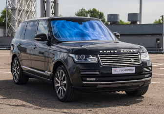 Подержанный автомобиль Land Rover Range Rover 2015 года (3 фото)