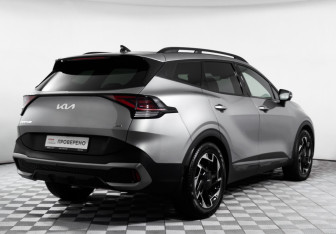 Подержанный автомобиль Kia Sportage 2023 года (5 фото)