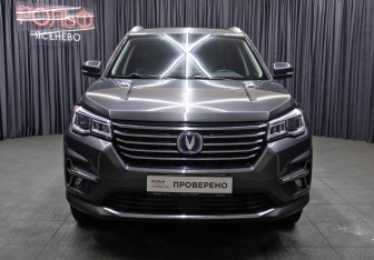 Подержанный автомобиль Changan CS75 2022 года (2 фото)